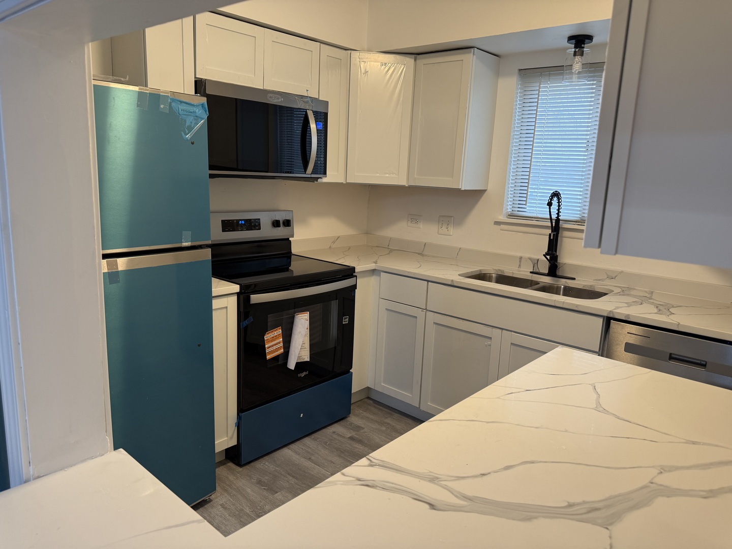 18053 Live Oak Court #1603, Tinley Park, IL 60477