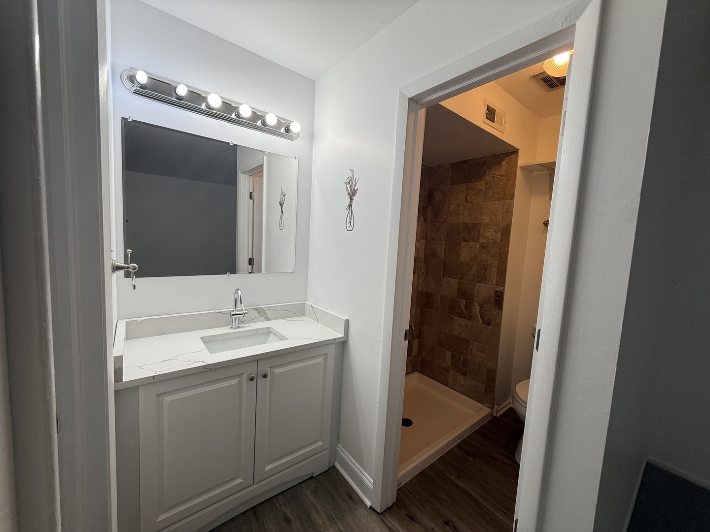 18053 Live Oak Court #1603, Tinley Park, IL 60477