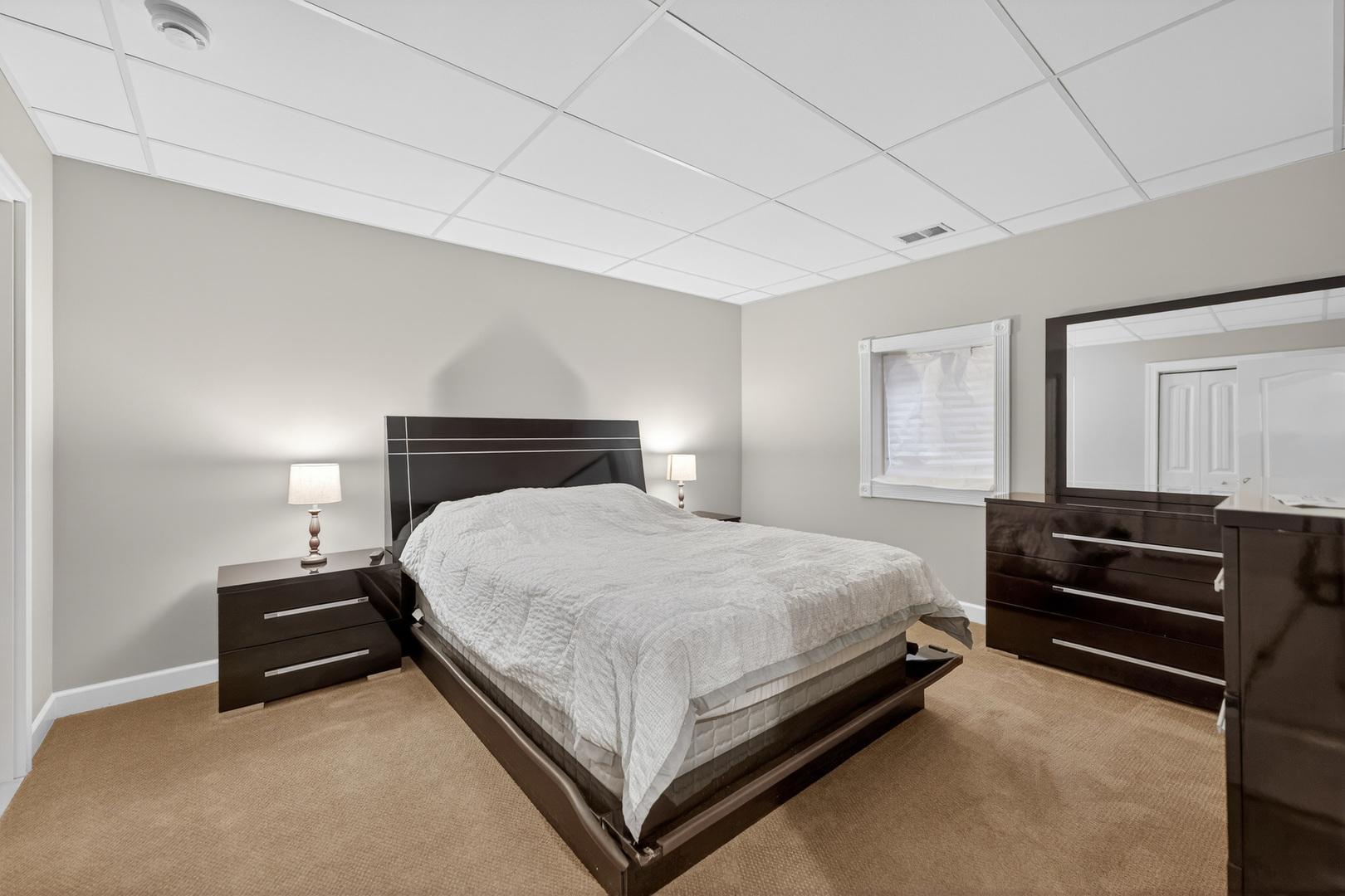 127 Rose Drive, Bloomingdale, IL 60108