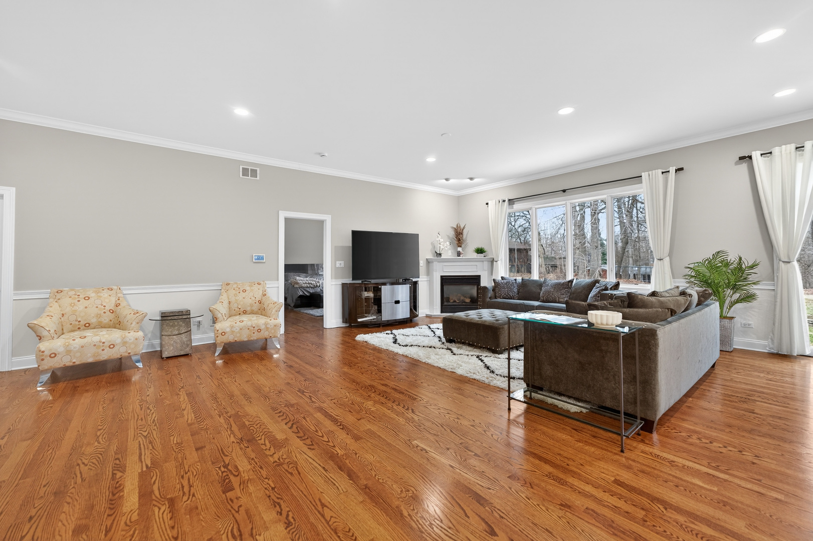 127 Rose Drive, Bloomingdale, IL 60108