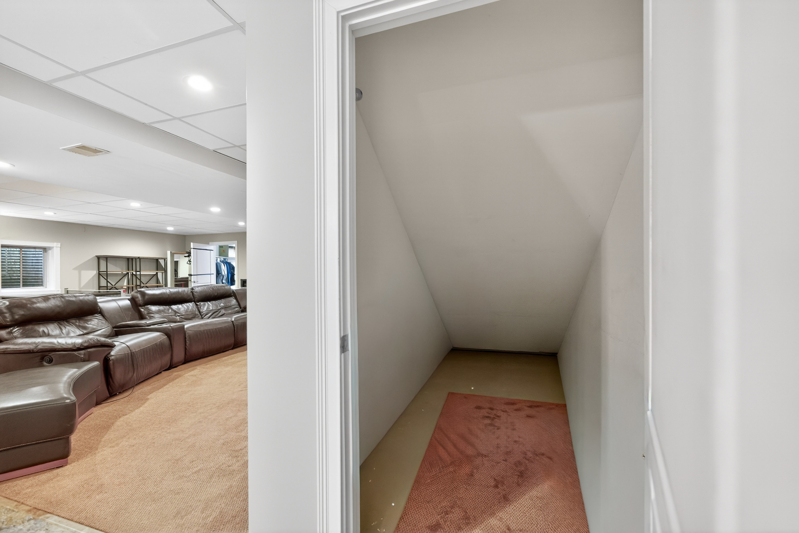 127 Rose Drive, Bloomingdale, IL 60108