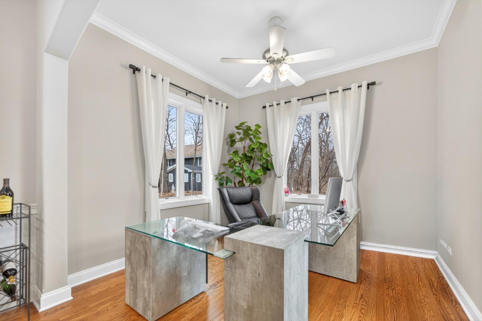 127 Rose Drive, Bloomingdale, IL 60108