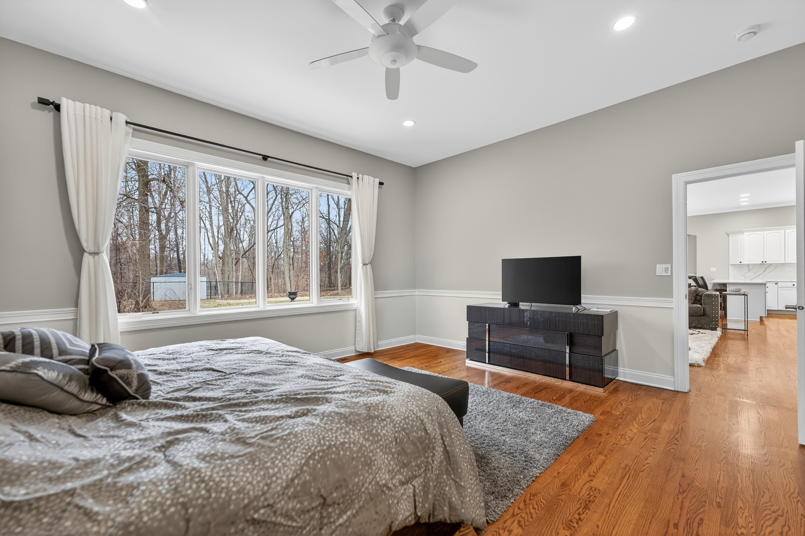 127 Rose Drive, Bloomingdale, IL 60108