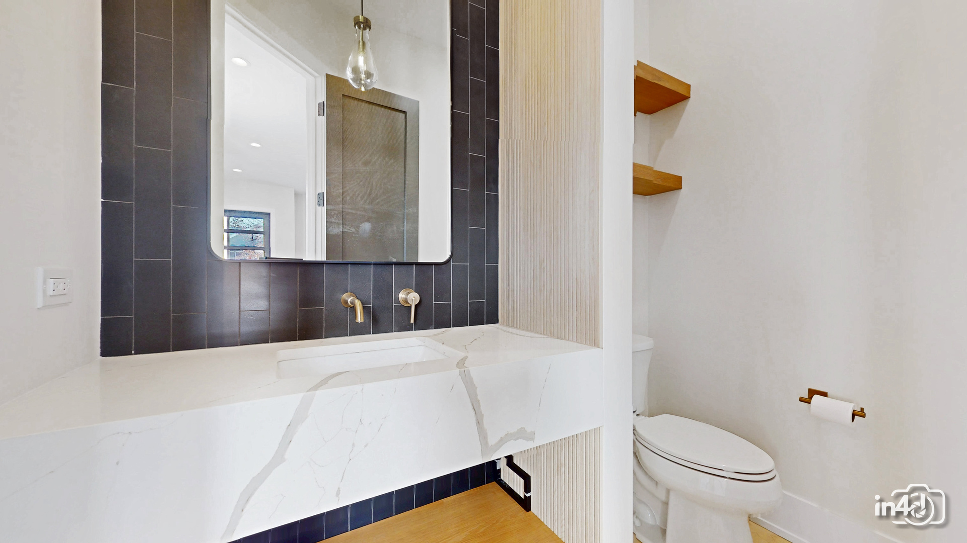 261 N Highview Avenue, Elmhurst, IL 60126