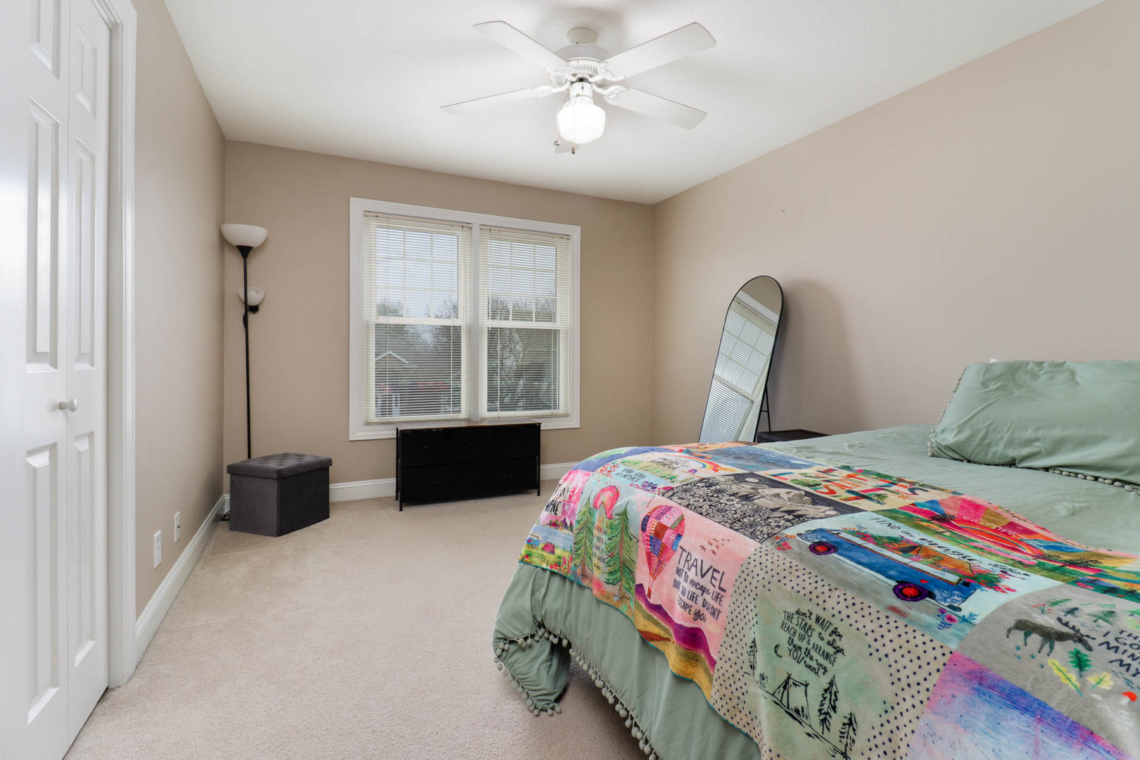 4 Scofield Court, Bloomington, IL 61704