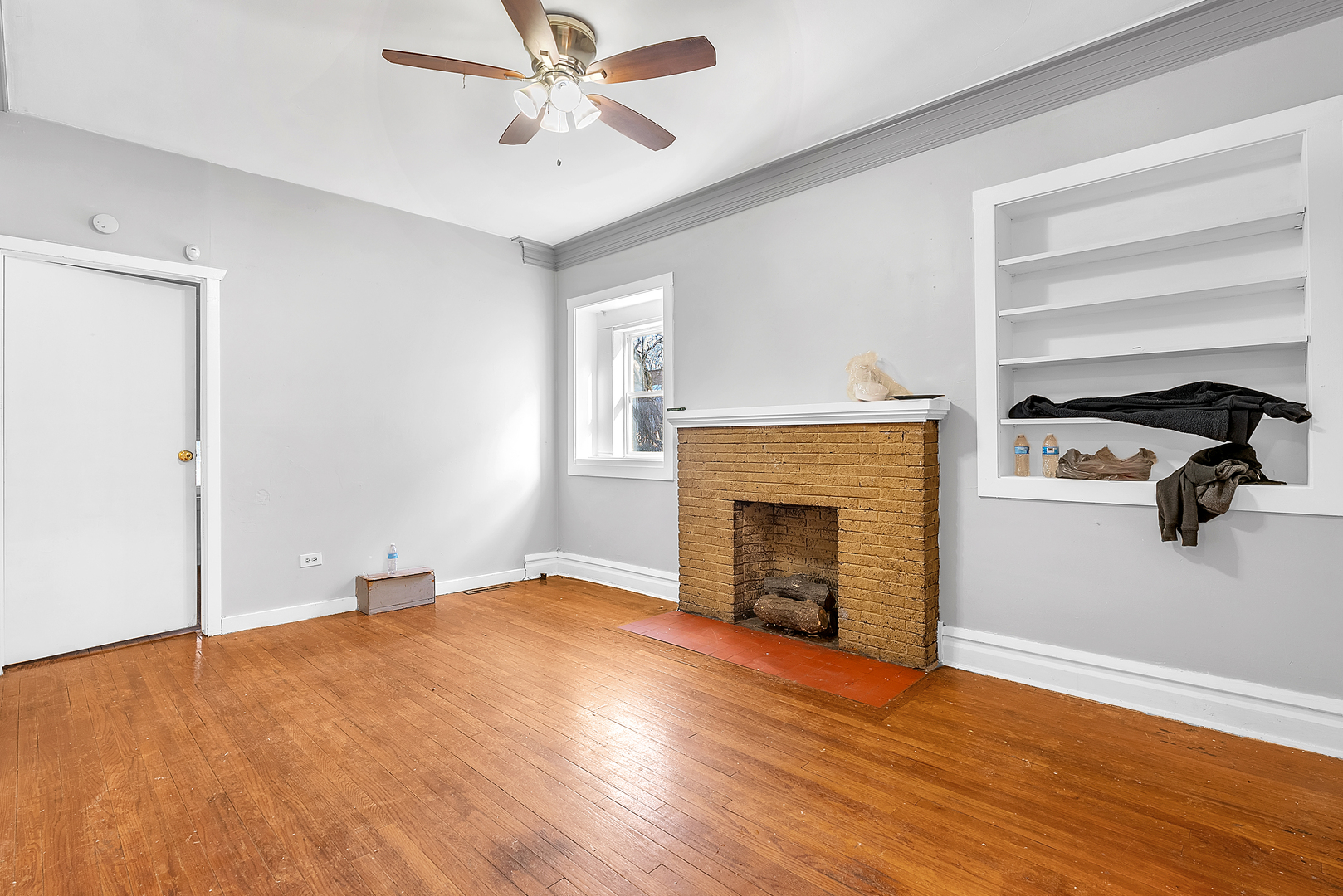 98 W 15th Street, Chicago Heights, IL 60411