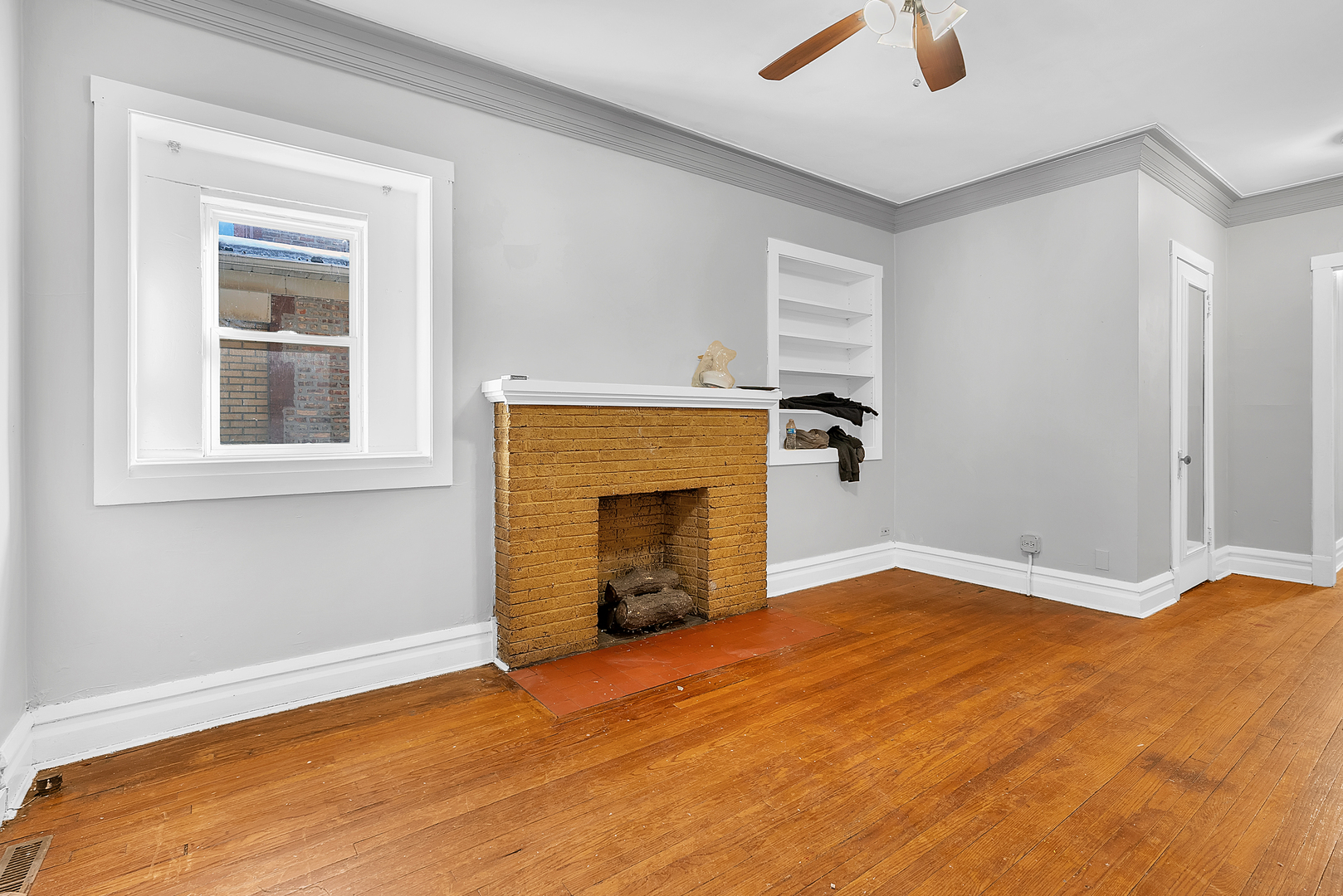 98 W 15th Street, Chicago Heights, IL 60411