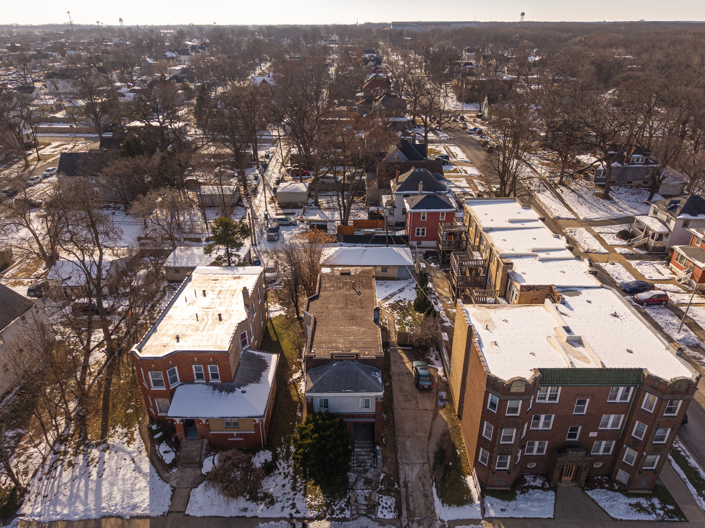 98 W 15th Street, Chicago Heights, IL 60411