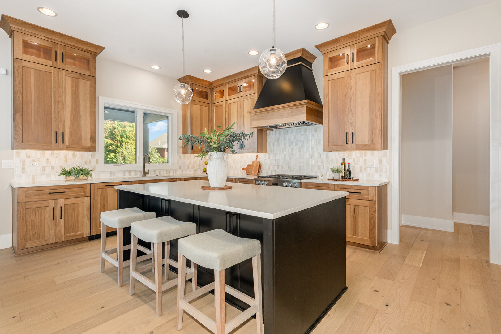 12021 S Stallion Drive, Plainfield, IL 60585