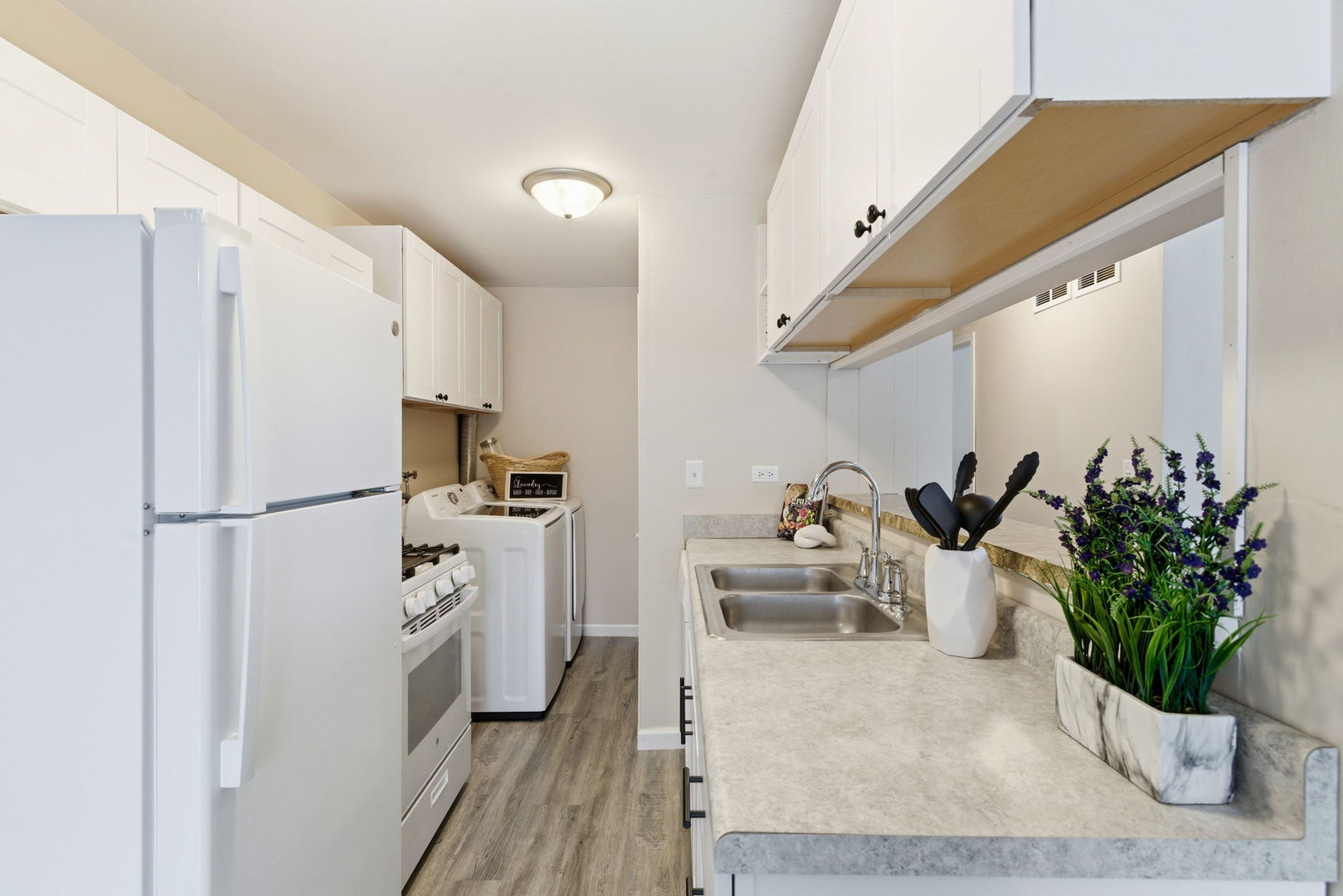 1259 Prairie Avenue #51-D, Glendale Heights, IL 60139