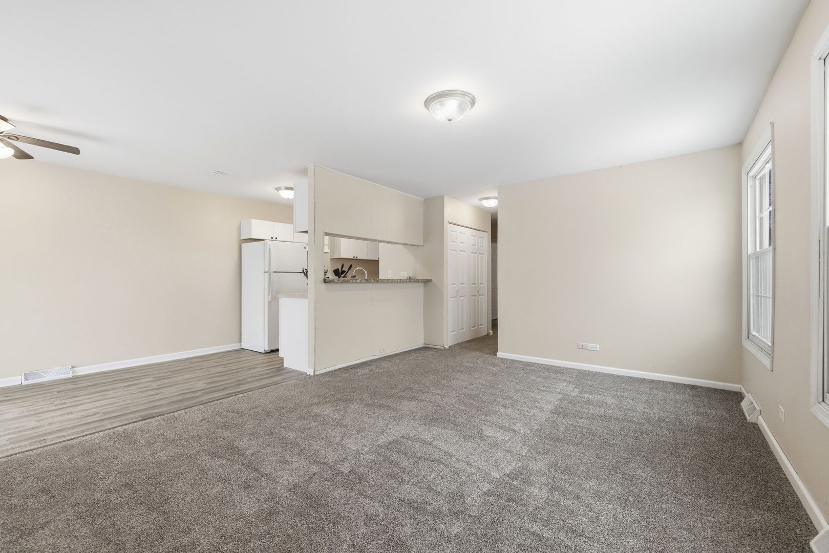 1259 Prairie Avenue #51-D, Glendale Heights, IL 60139