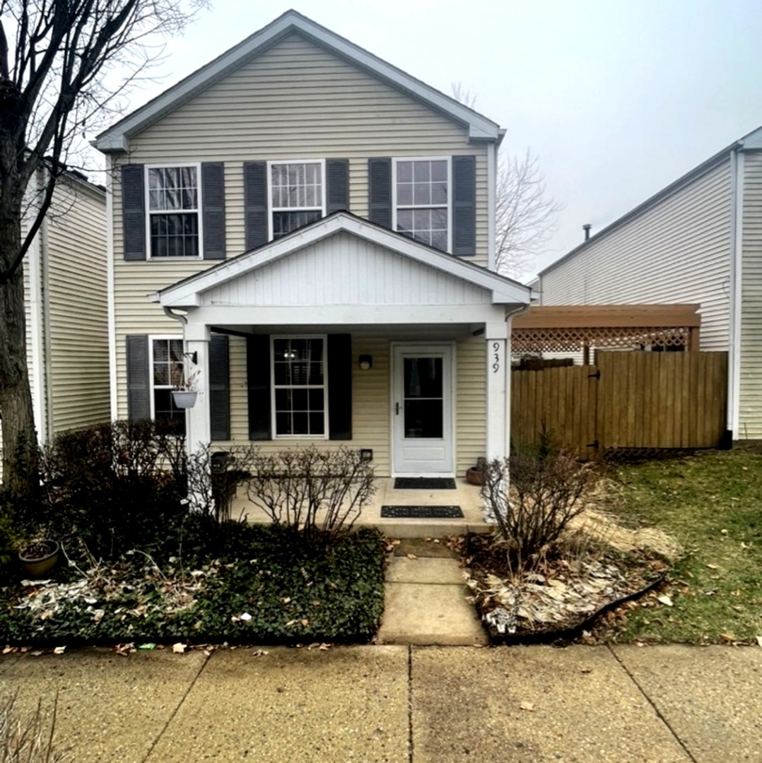 939 Symphony Drive, Aurora, IL 60504