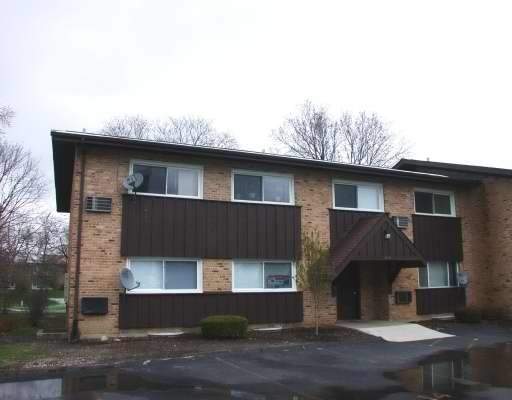 2208 ARBOR Circle #1, Downers Grove, IL 60515