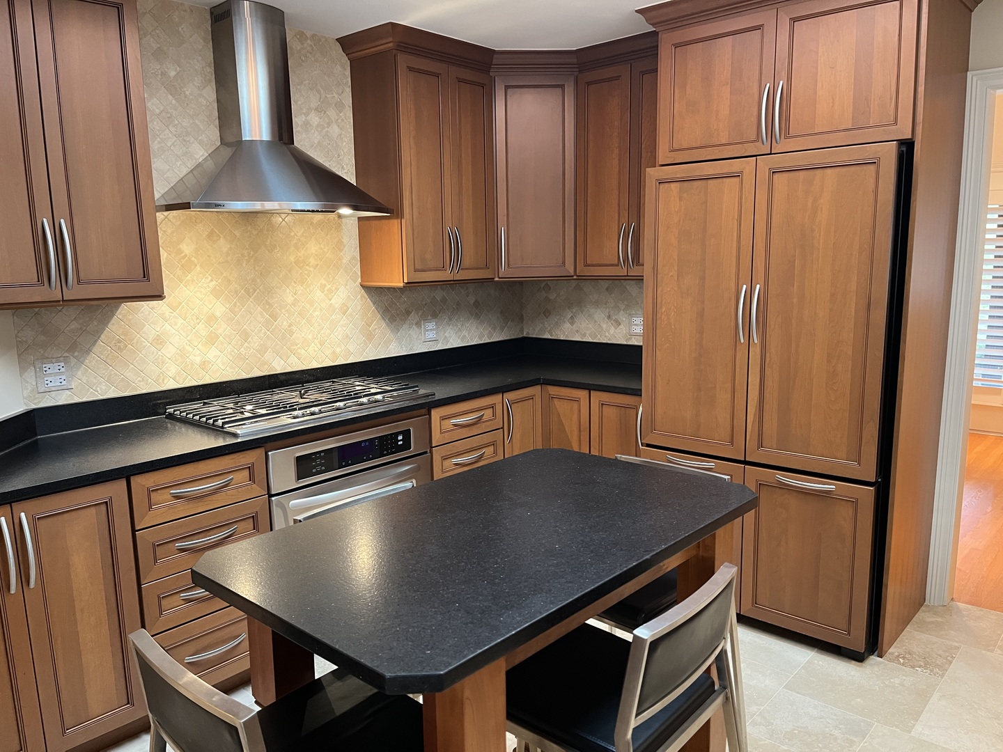 1742 Pebble Beach Drive, Hoffman Estates, IL 60169