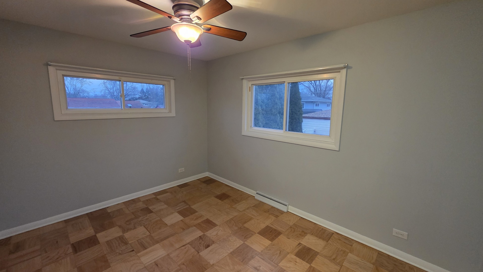 887 Ingram Place, Des Plaines, IL 60016