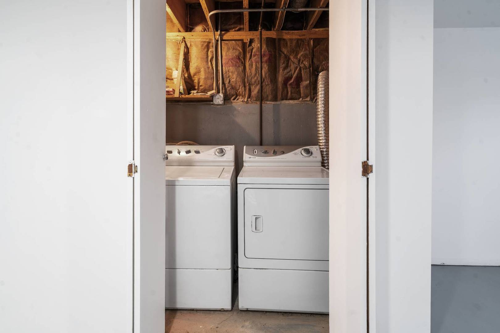 2206 W 81st Place, Chicago, IL 60620