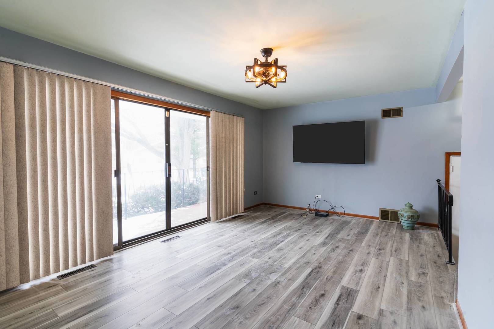 2206 W 81st Place, Chicago, IL 60620