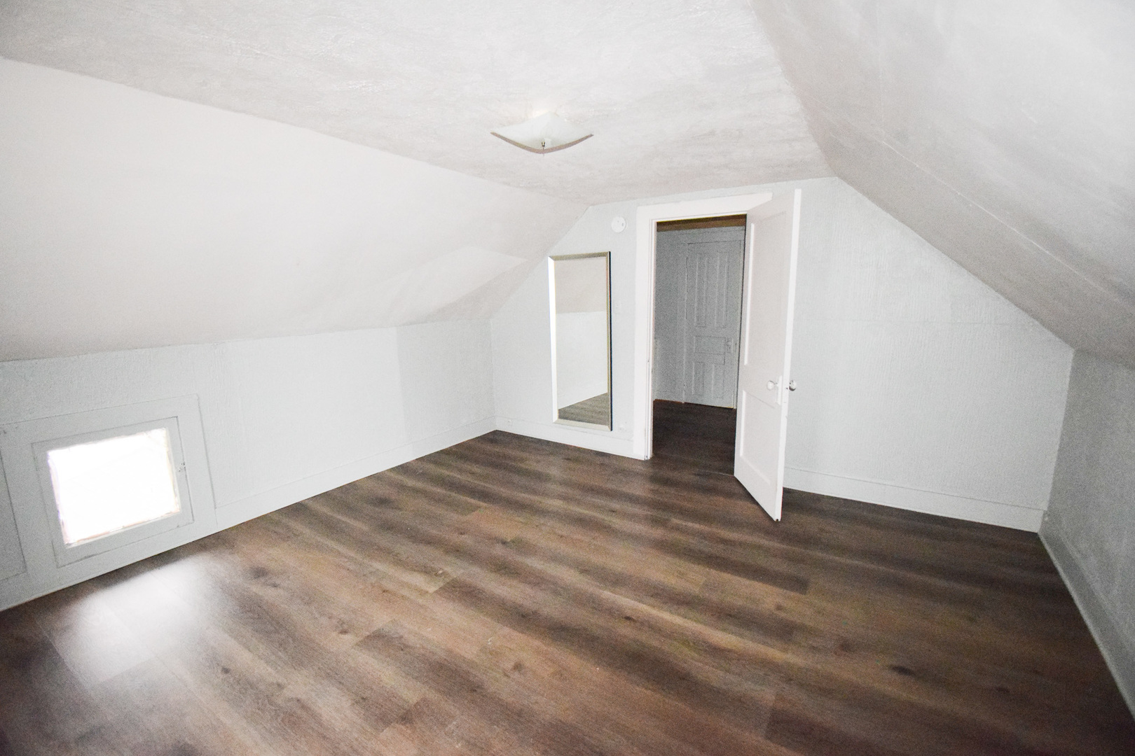 914 W Olive Street, Bloomington, IL 61701