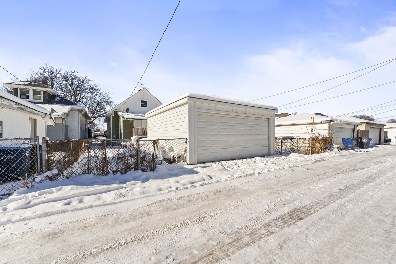 635 S 18th Avenue, Maywood, IL 60153