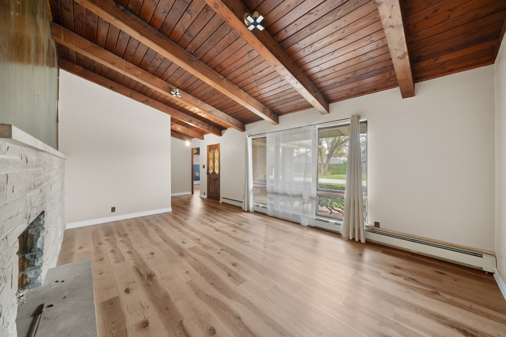 707 E Prairie Street, Plano, IL 60545