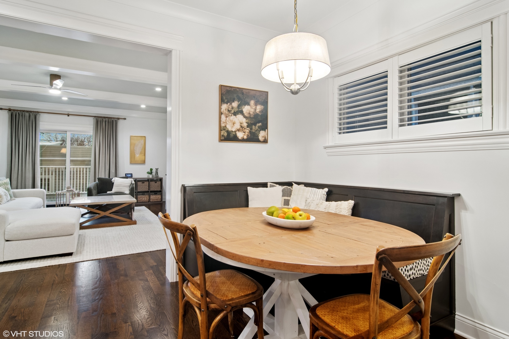 5744 W Ainslie Street, Chicago, IL 60630