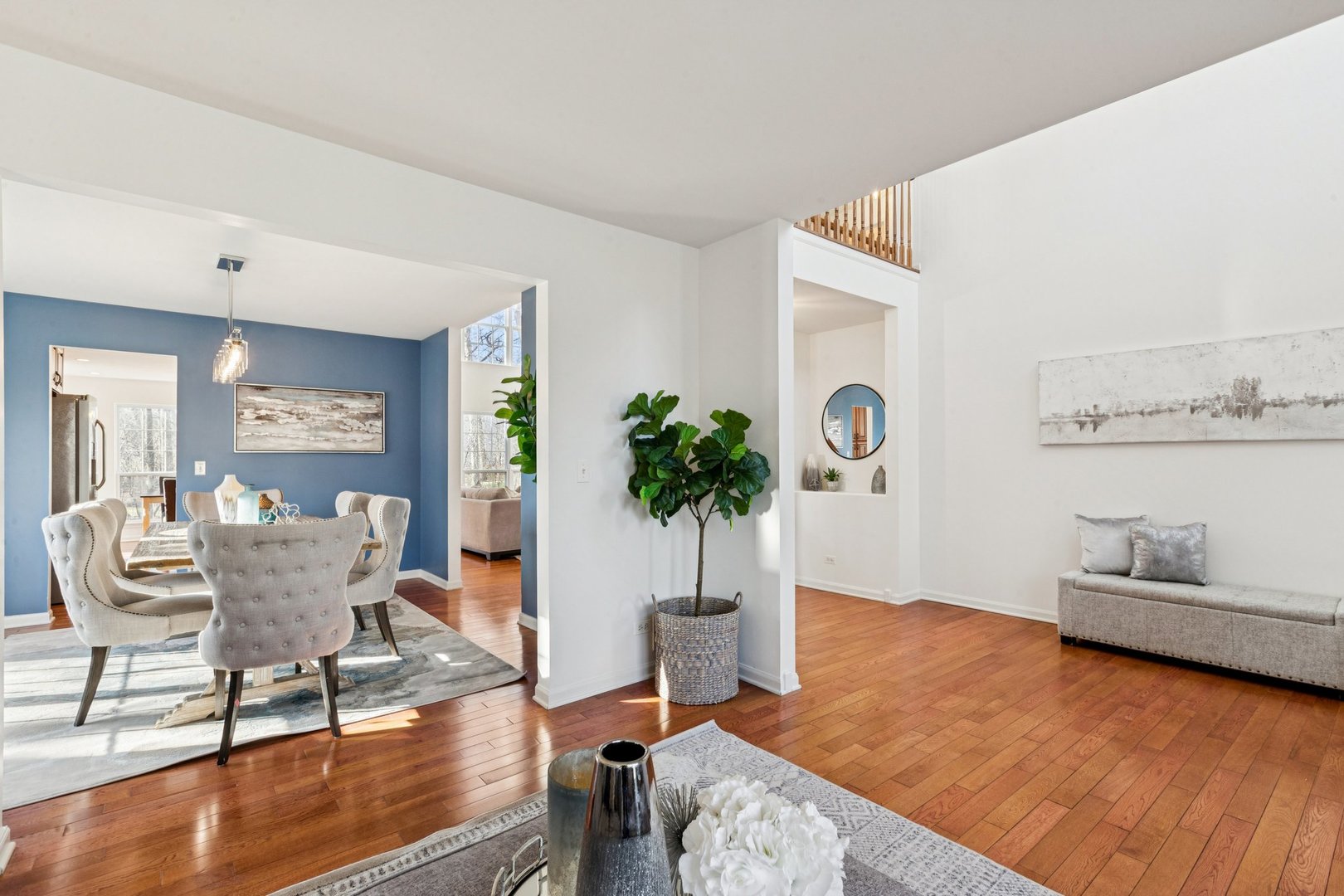 1986 S Egret Court, Libertyville, IL 60048