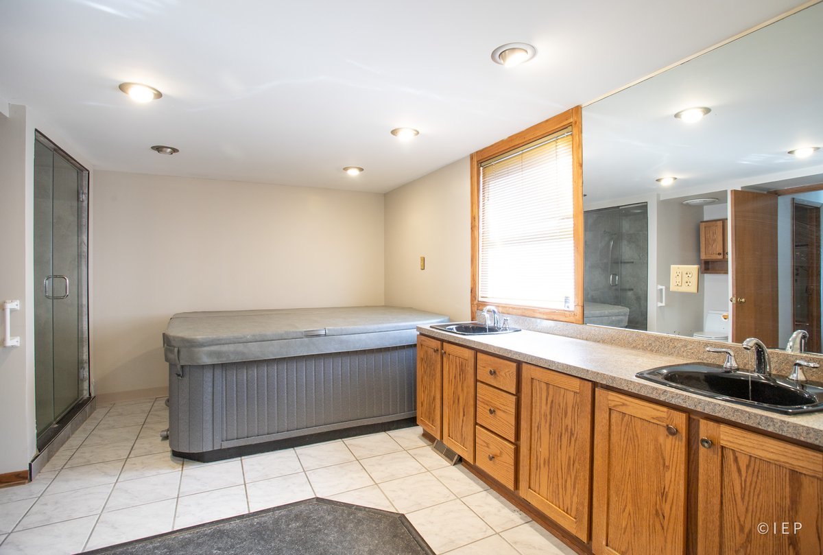 1133 Royal Saint George Drive #105, Naperville, IL 60563