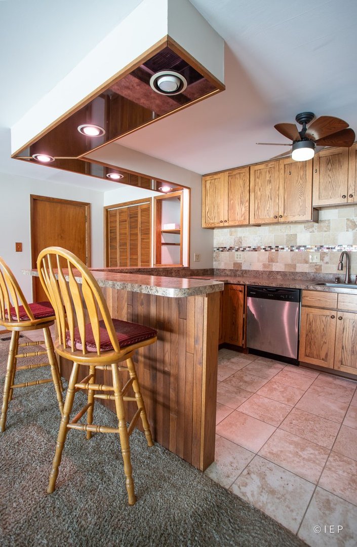 1133 Royal Saint George Drive #105, Naperville, IL 60563