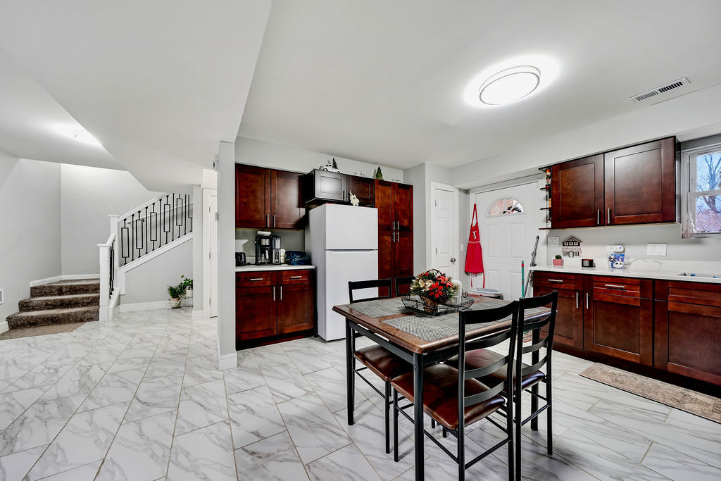 3315 W 161st Street, Markham, IL 60428