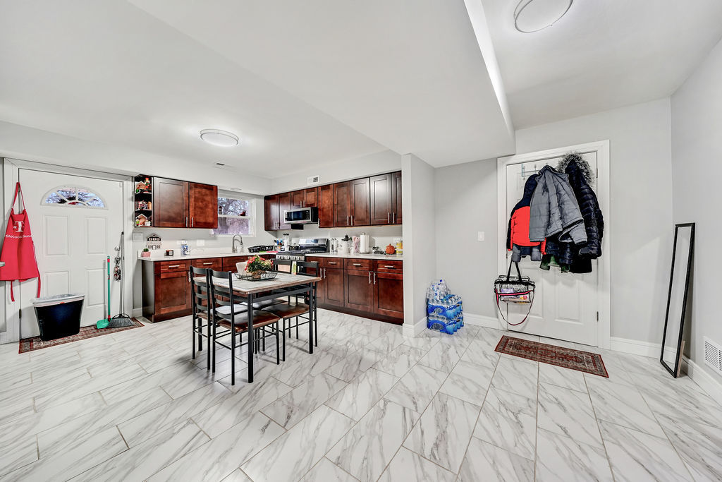 3315 W 161st Street, Markham, IL 60428