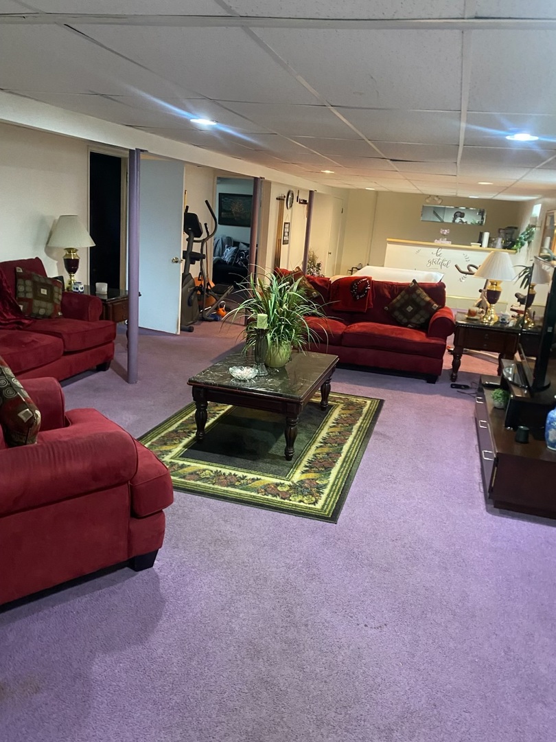 372 Bensley Avenue, Calumet City, IL 60409