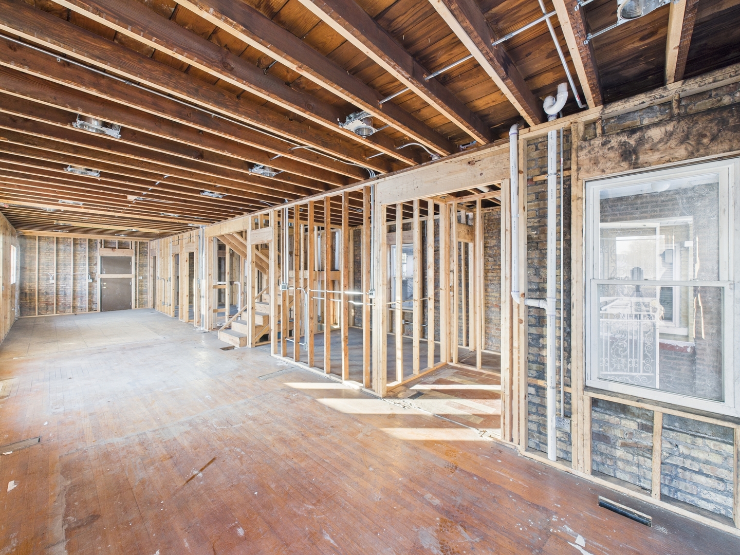 8116 S Marquette Avenue, Chicago, IL 60617