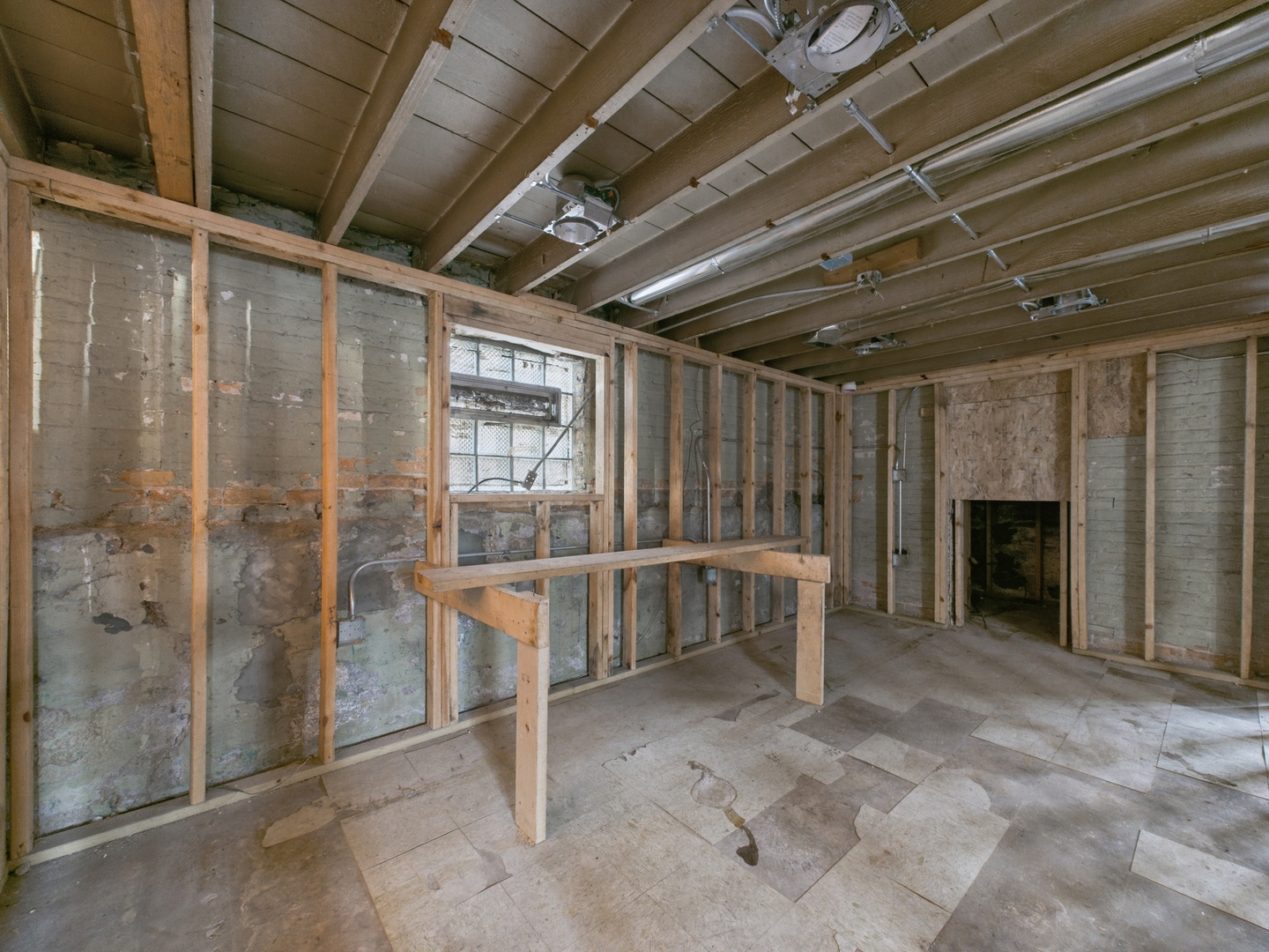 8116 S Marquette Avenue, Chicago, IL 60617