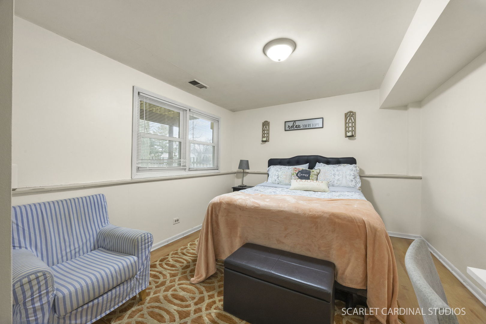 2221 Woodland Circle, Naperville, IL 60565