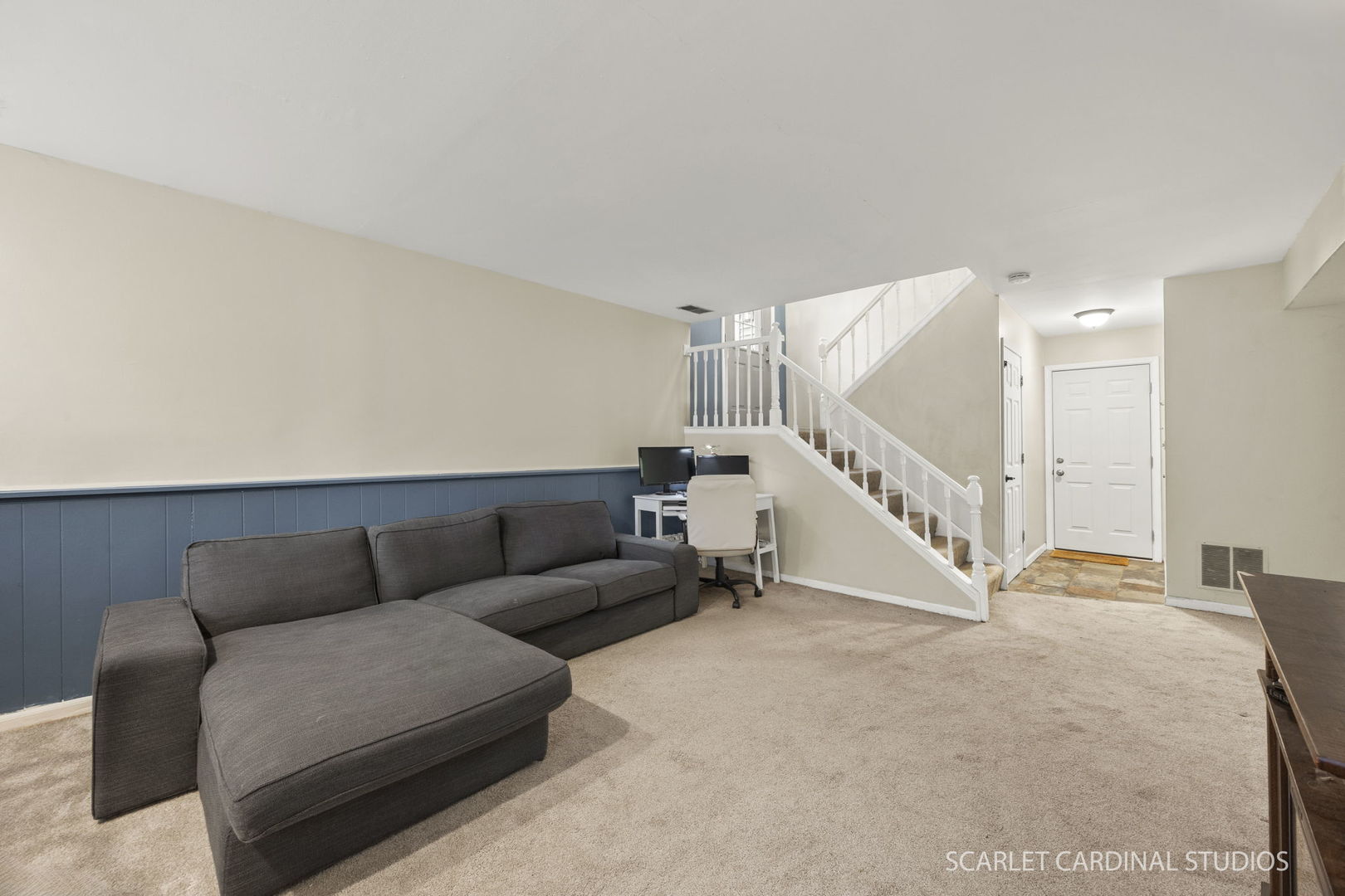 2221 Woodland Circle, Naperville, IL 60565