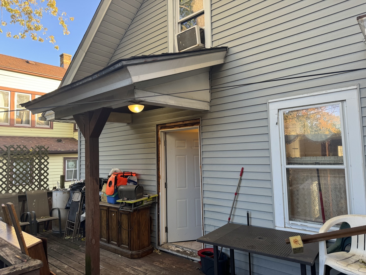 504 5th Avenue, Aurora, IL 60505