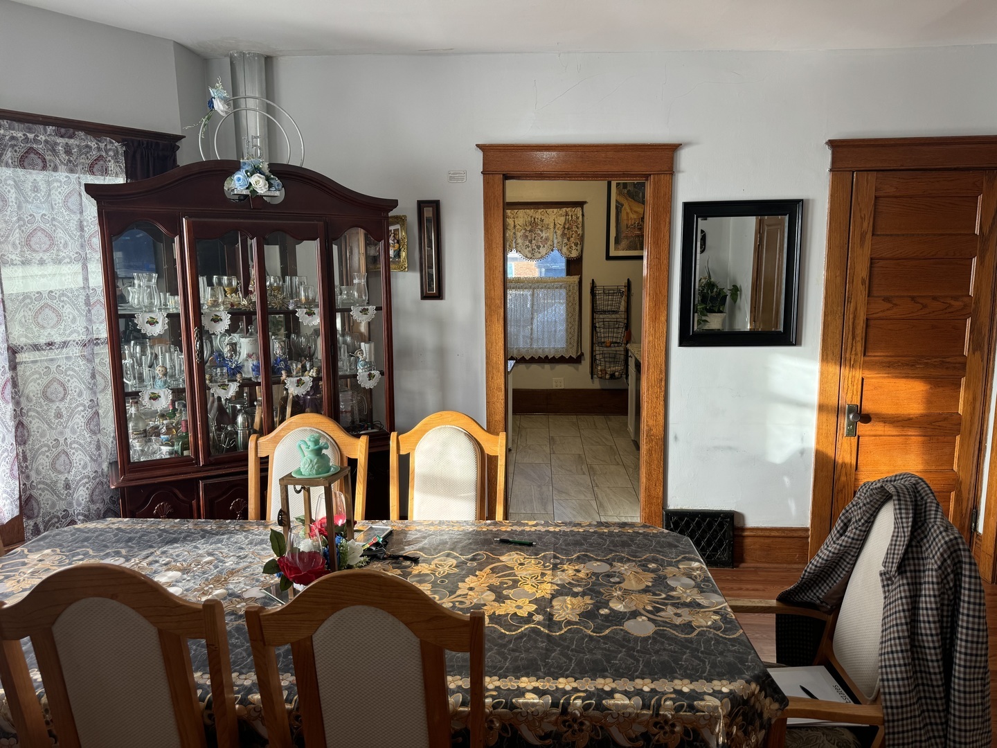 504 5th Avenue, Aurora, IL 60505