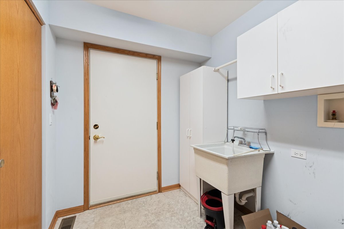 13901 S Tamarack Drive, Plainfield, IL 60544