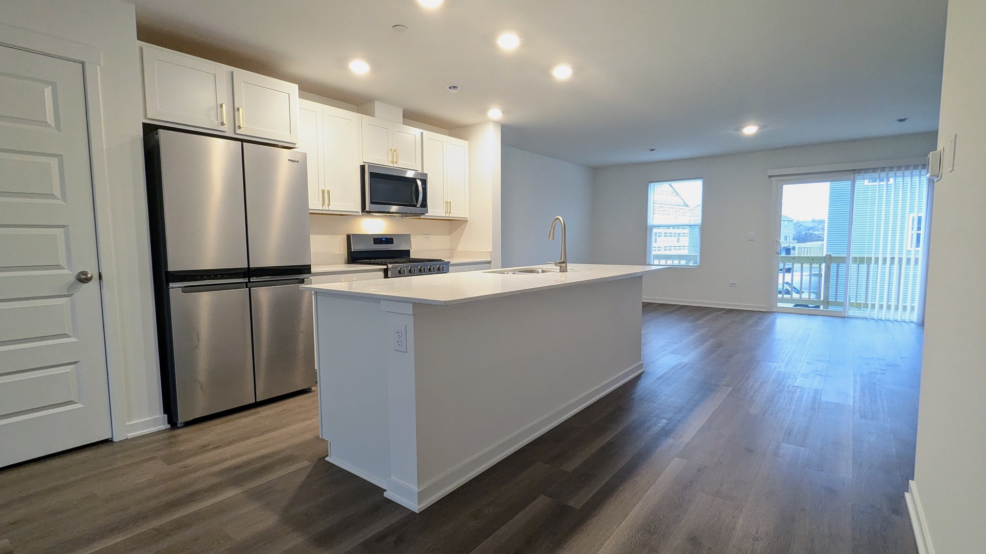 1384 Foxglove Drive, Bartlett, IL 60103