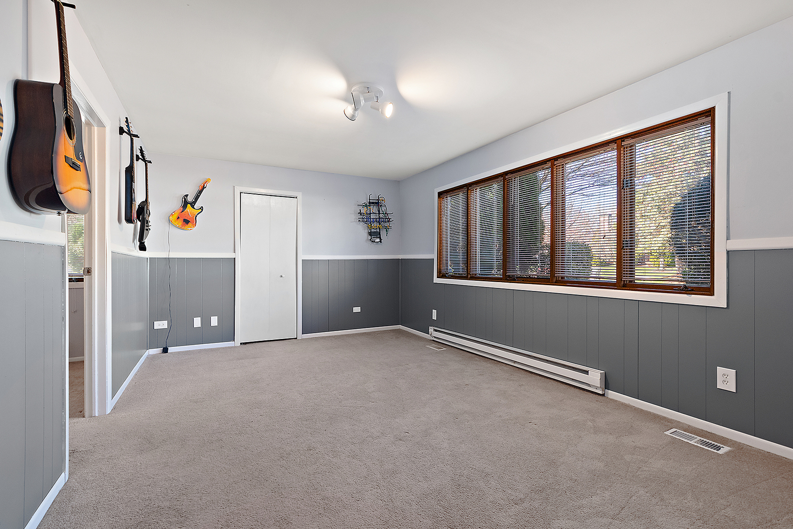 17565 Windsor Parkway, Tinley Park, IL 60487