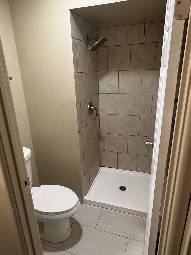 19408 Lake Shore Drive #4N, Lynwood, IL 60411