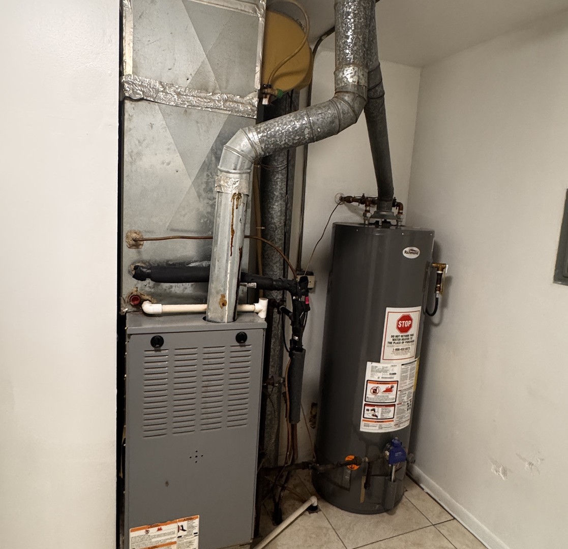 19408 Lake Shore Drive #4N, Lynwood, IL 60411