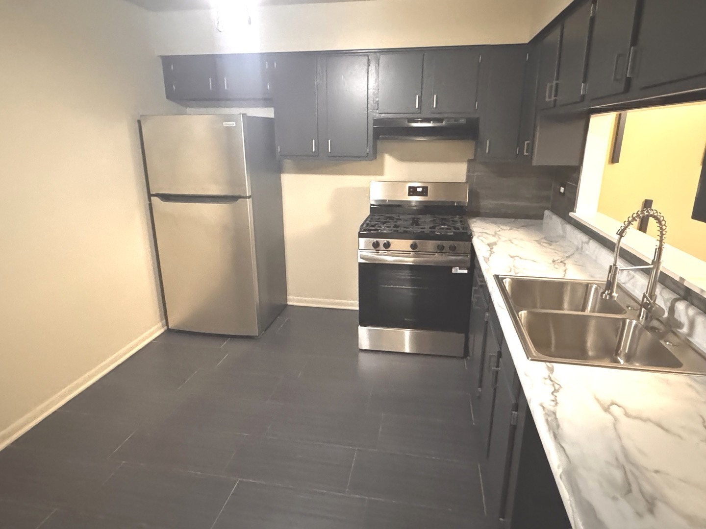 19408 Lake Shore Drive #4N, Lynwood, IL 60411