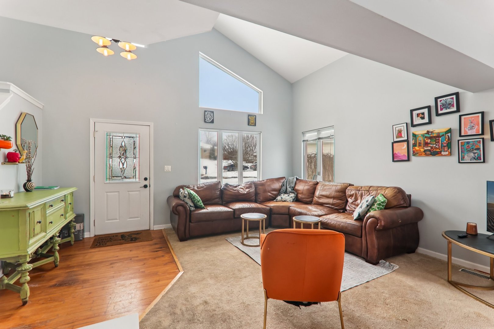 617 Lake Breeze Court, Lake Villa, IL 60046