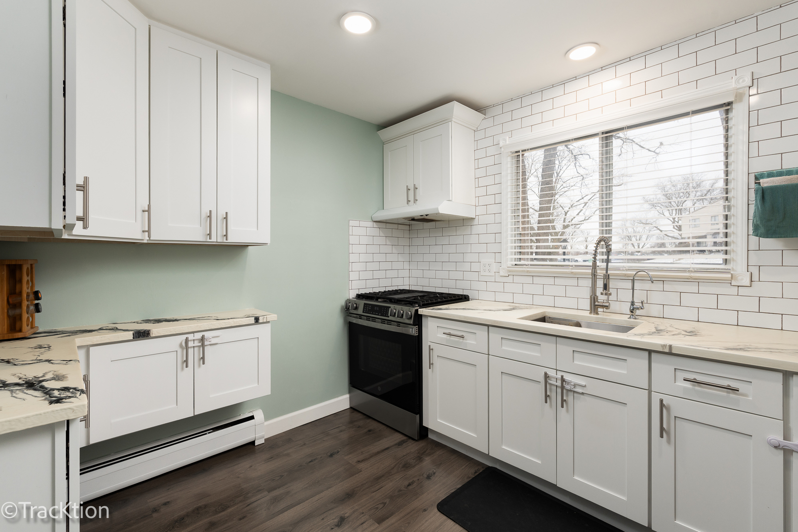 8305 Route 53 #A10, Woodridge, IL 60517