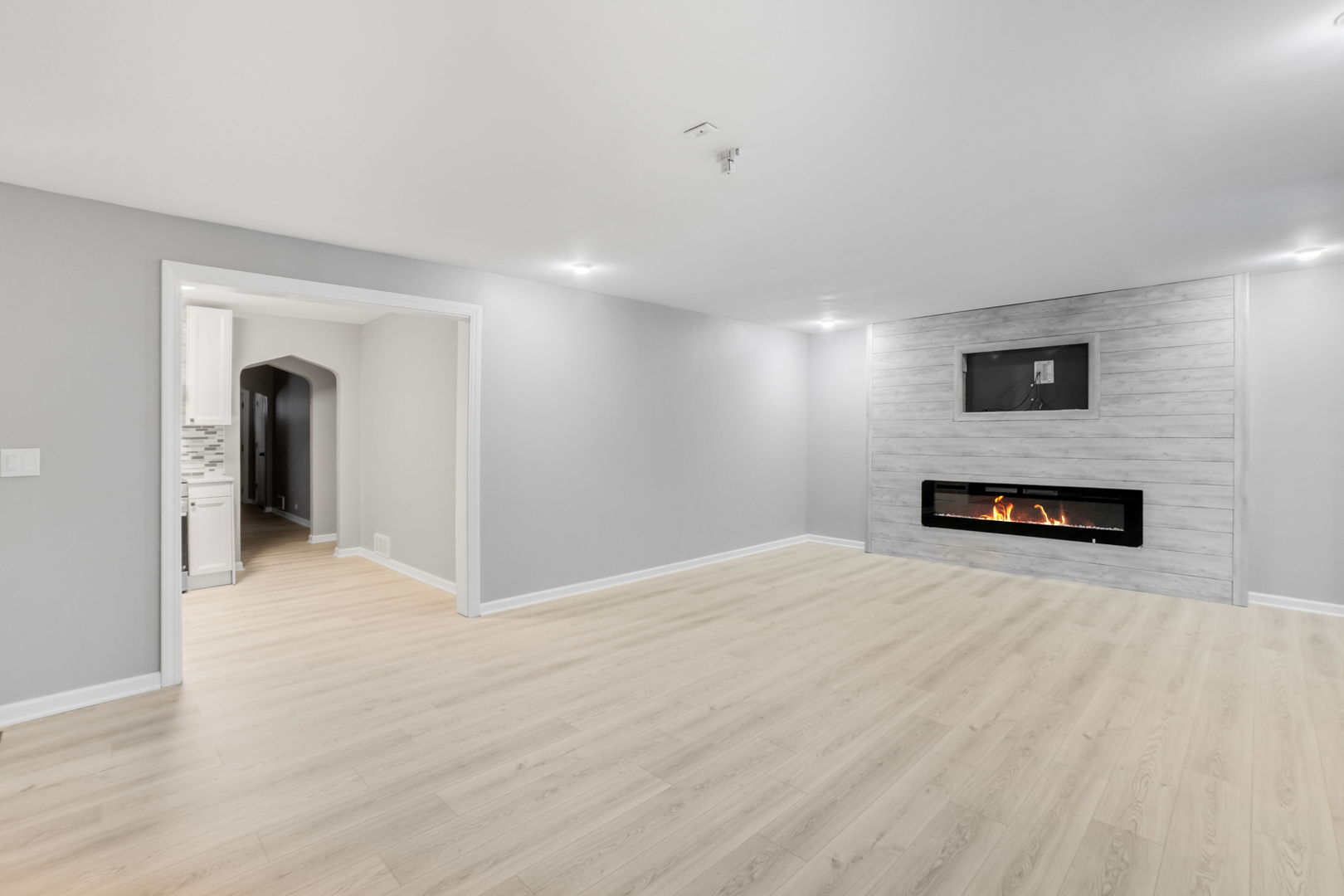 3250 186th Street, Lansing, IL 60438