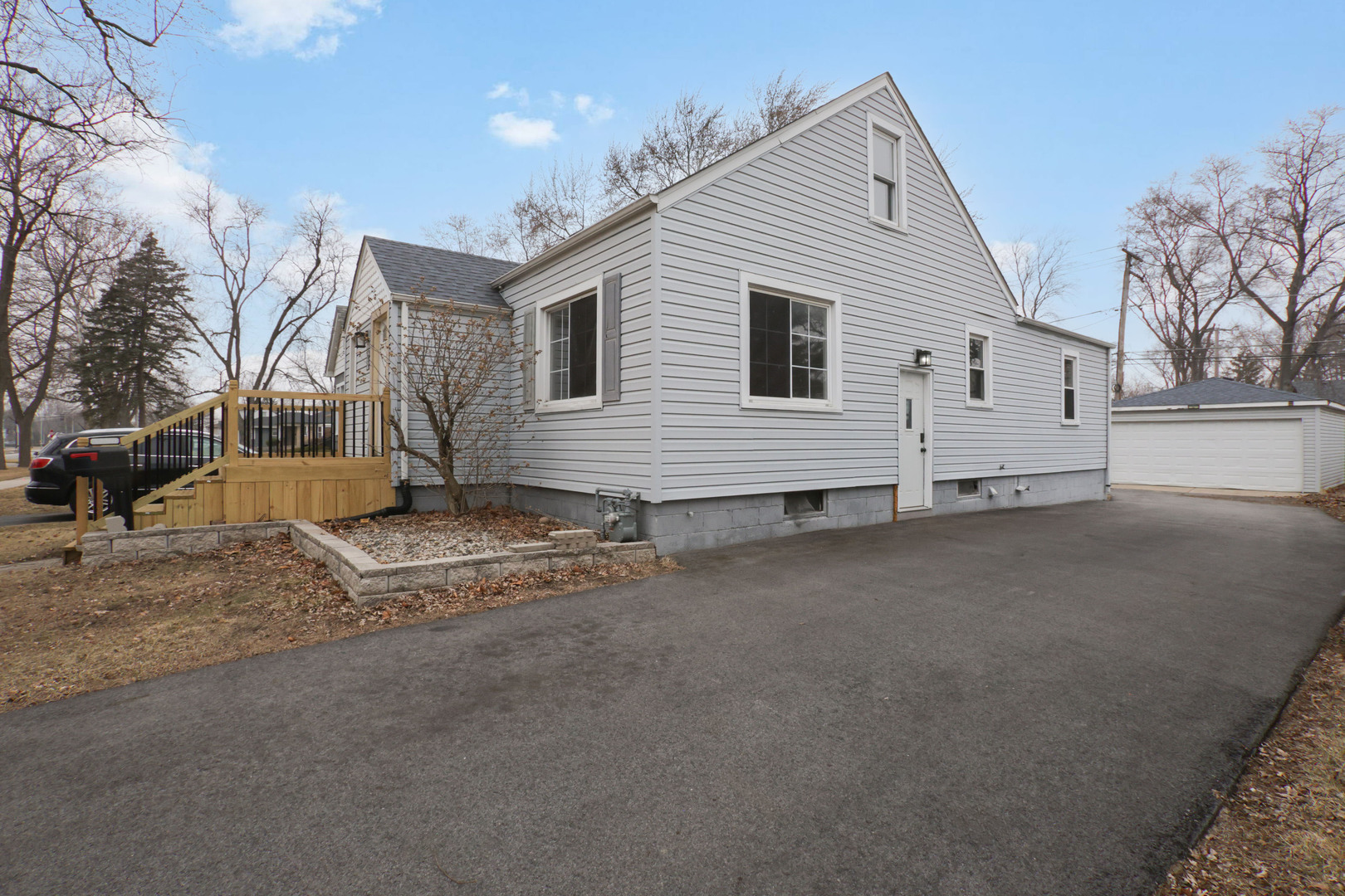 3250 186th Street, Lansing, IL 60438