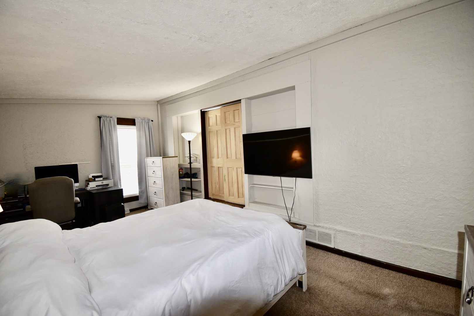 203 Denver Street, Bloomington, IL 61701