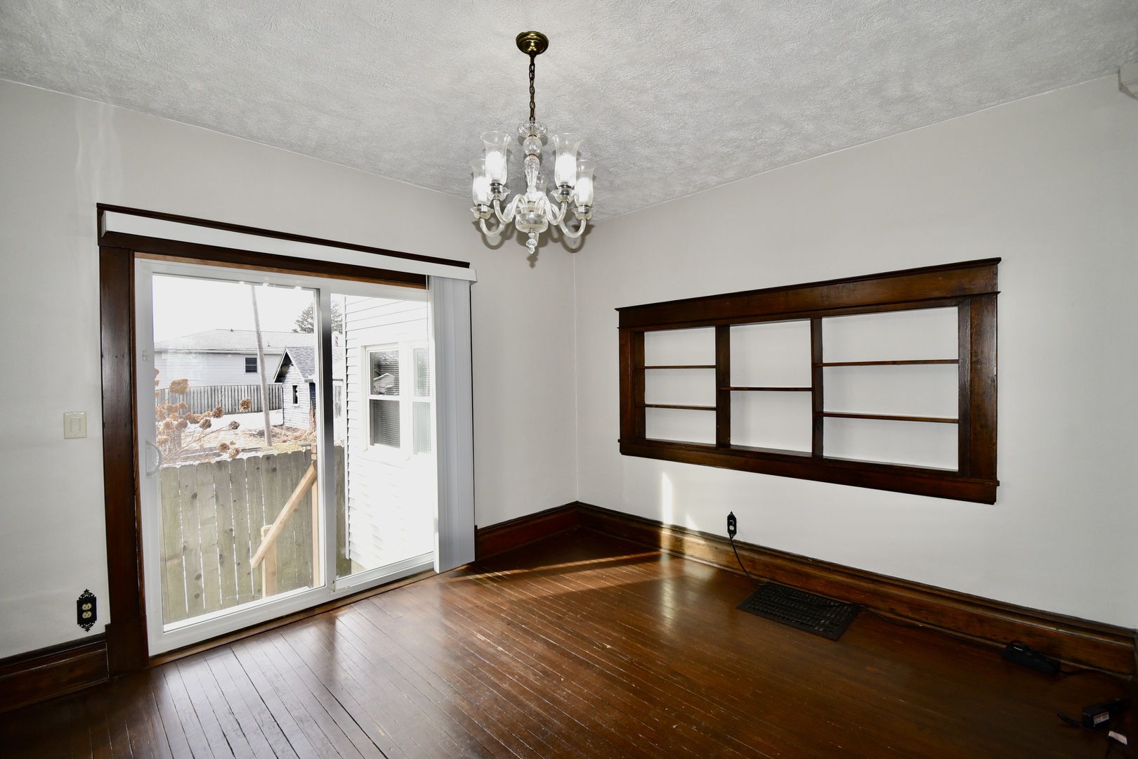 203 Denver Street, Bloomington, IL 61701