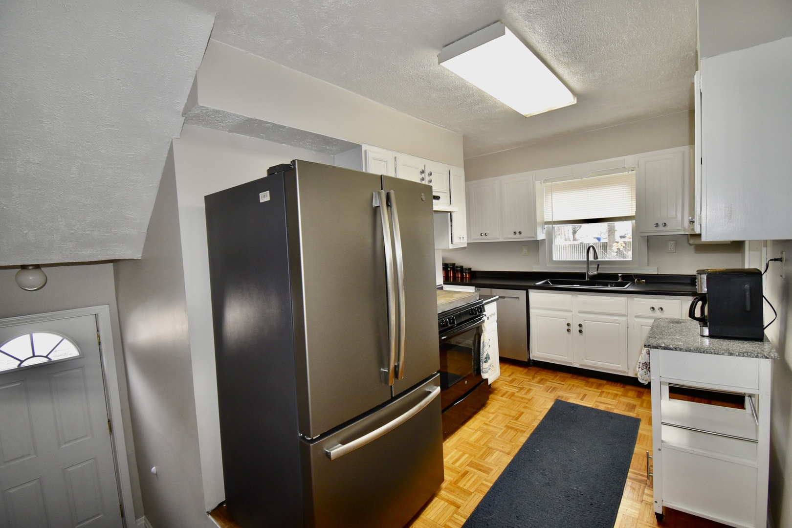 203 Denver Street, Bloomington, IL 61701